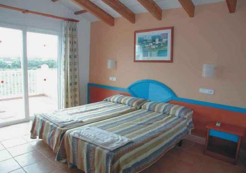 Villas Amarillas Кала-Бланка Экстерьер фото