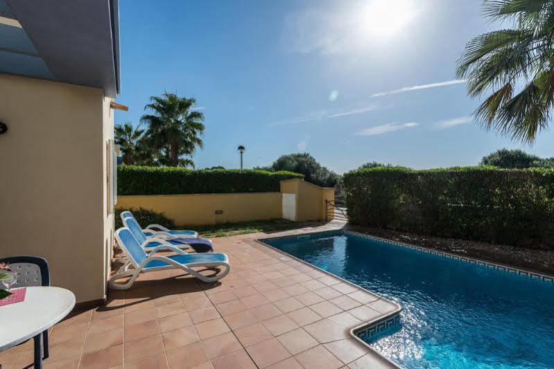 Villas Amarillas Кала-Бланка Экстерьер фото