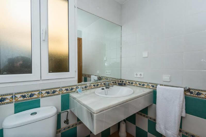 Villas Amarillas Кала-Бланка Экстерьер фото
