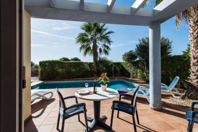 Villas Amarillas Кала-Бланка Экстерьер фото